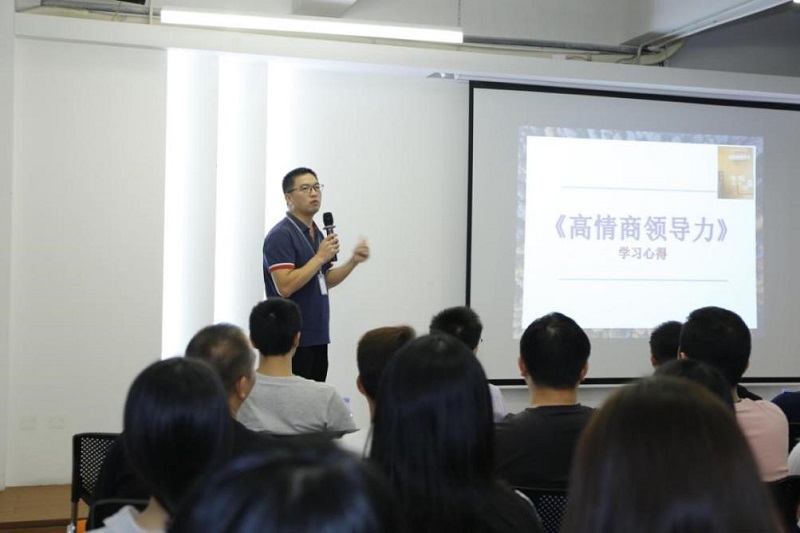 云里物里第三季度总结会议暨“全员学习季活动”成果演讲圆满结束！