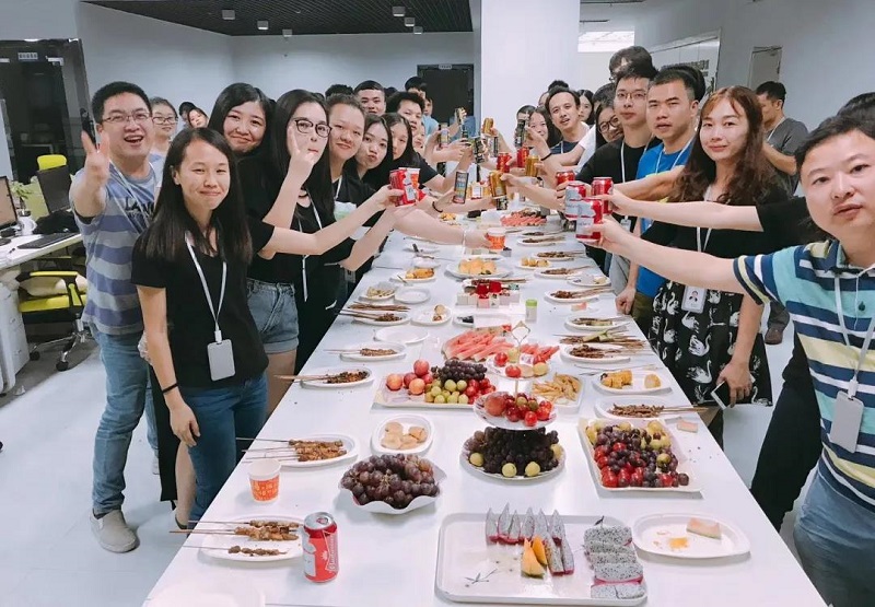除了吃喝玩乐，云里物里还有啥？