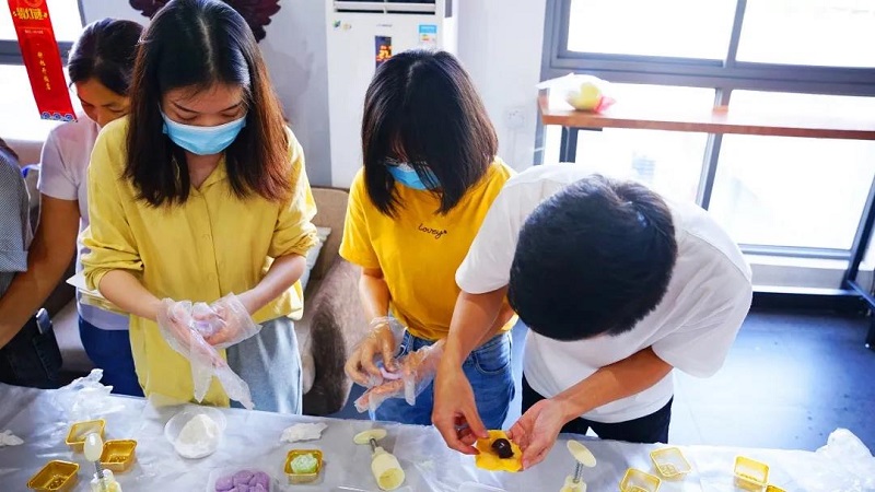 当中秋遇上国庆，这个十一注定不一样