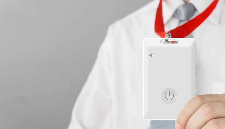 MWC01蓝牙可充电定位卡牌