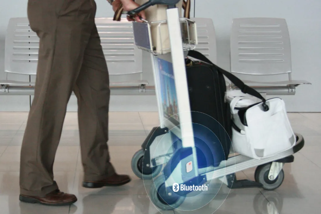 手推车以室内场景为主、需轻量化部署的特点