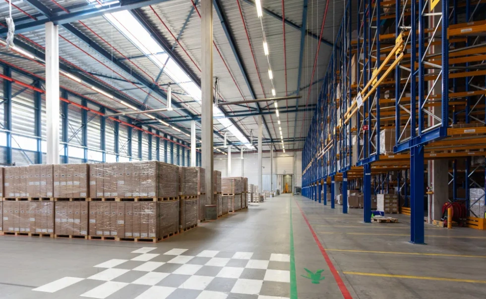 仓储管理蓝牙传感器与资产标签可实现物资、设备实时位置与状态监控,大幅提升库存管理的精准度与效率