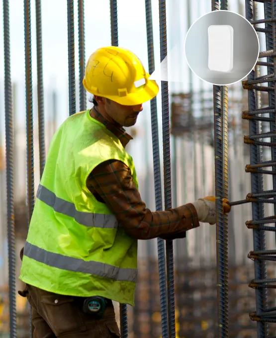 施工人员配备定位终端